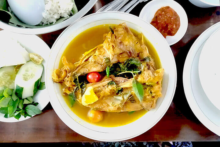 Restu Murni dan Semangkok Pindang Kepala Simba